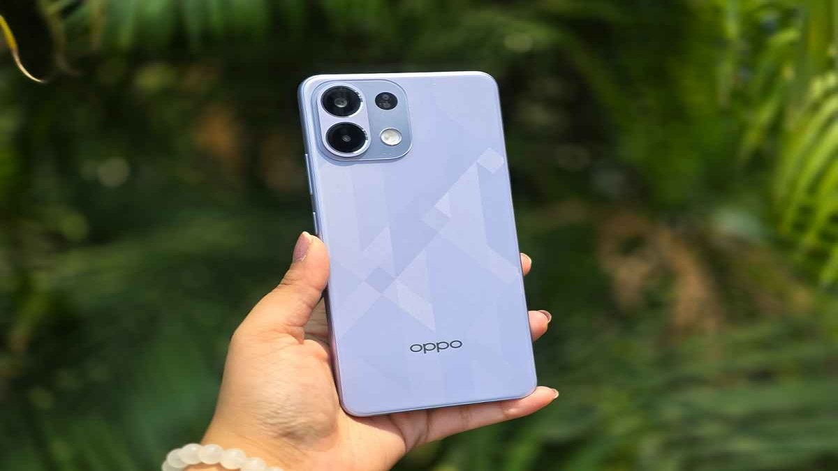 Oppo K13 5G की कीमत में बड़ी कटौती की गई है।