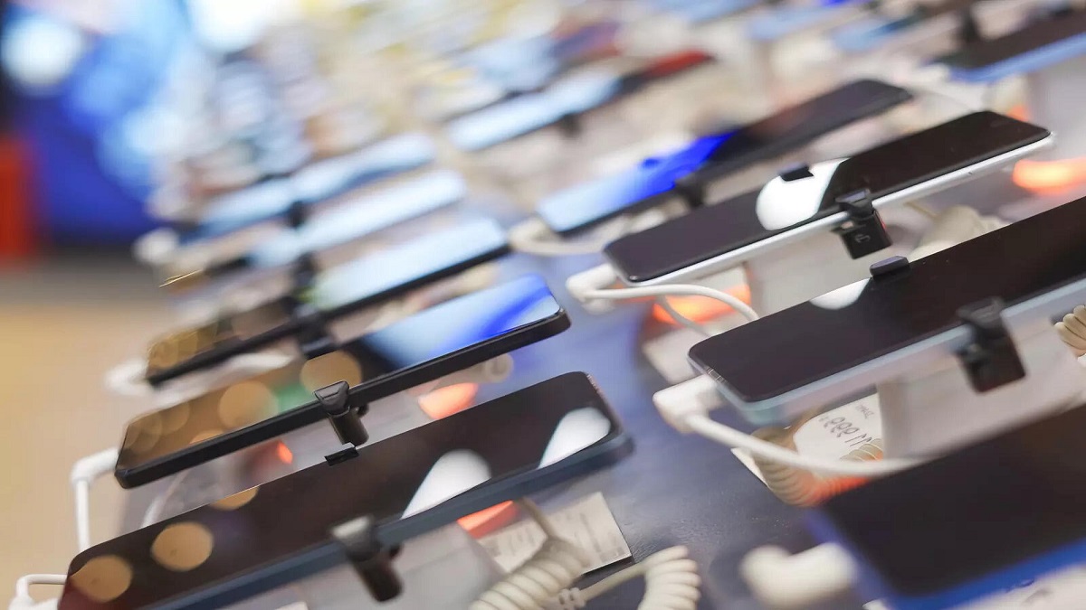 June होने वाला है स्मार्टफोन से भरा हुआ Infinix GT 30 Pro से लेकर Pixel 10 सीरीज तक